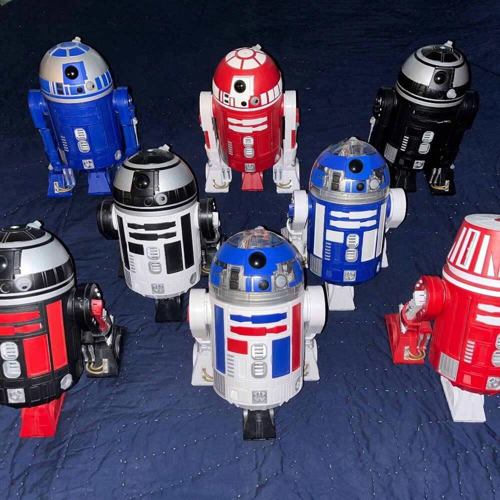 Disney Star Wars Galaxy's Edge Droid Depot Build Your Own Droid - R Unit